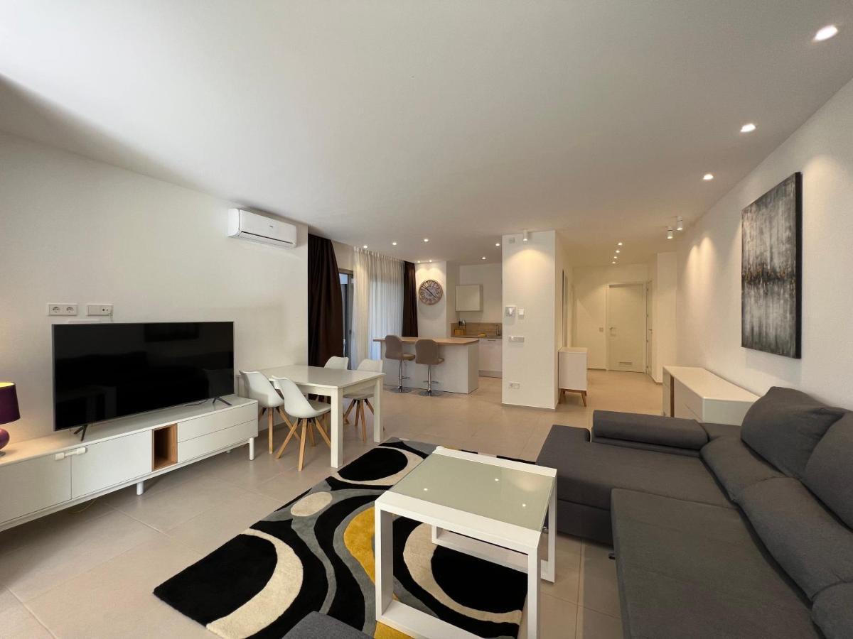 Apartment Luxury Family Equilibrium By Altamarhomes *